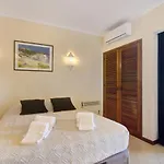 Belavista House Apartment *