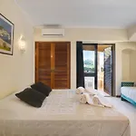 Apartment Belavista House